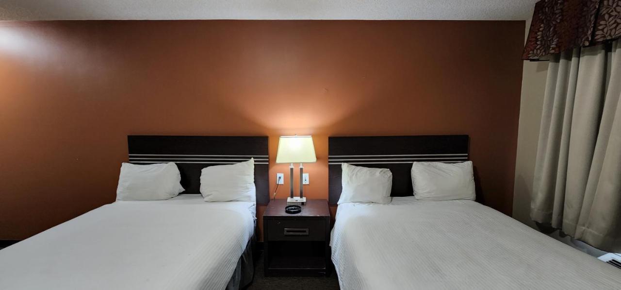 Royal Lodge Edmonton Buitenkant foto