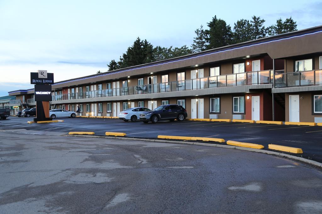 Royal Lodge Edmonton Buitenkant foto